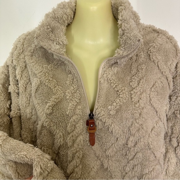 Jen & Co Faux Fur Quarter Zip Pullover size L/XL - Picture 6 of 8